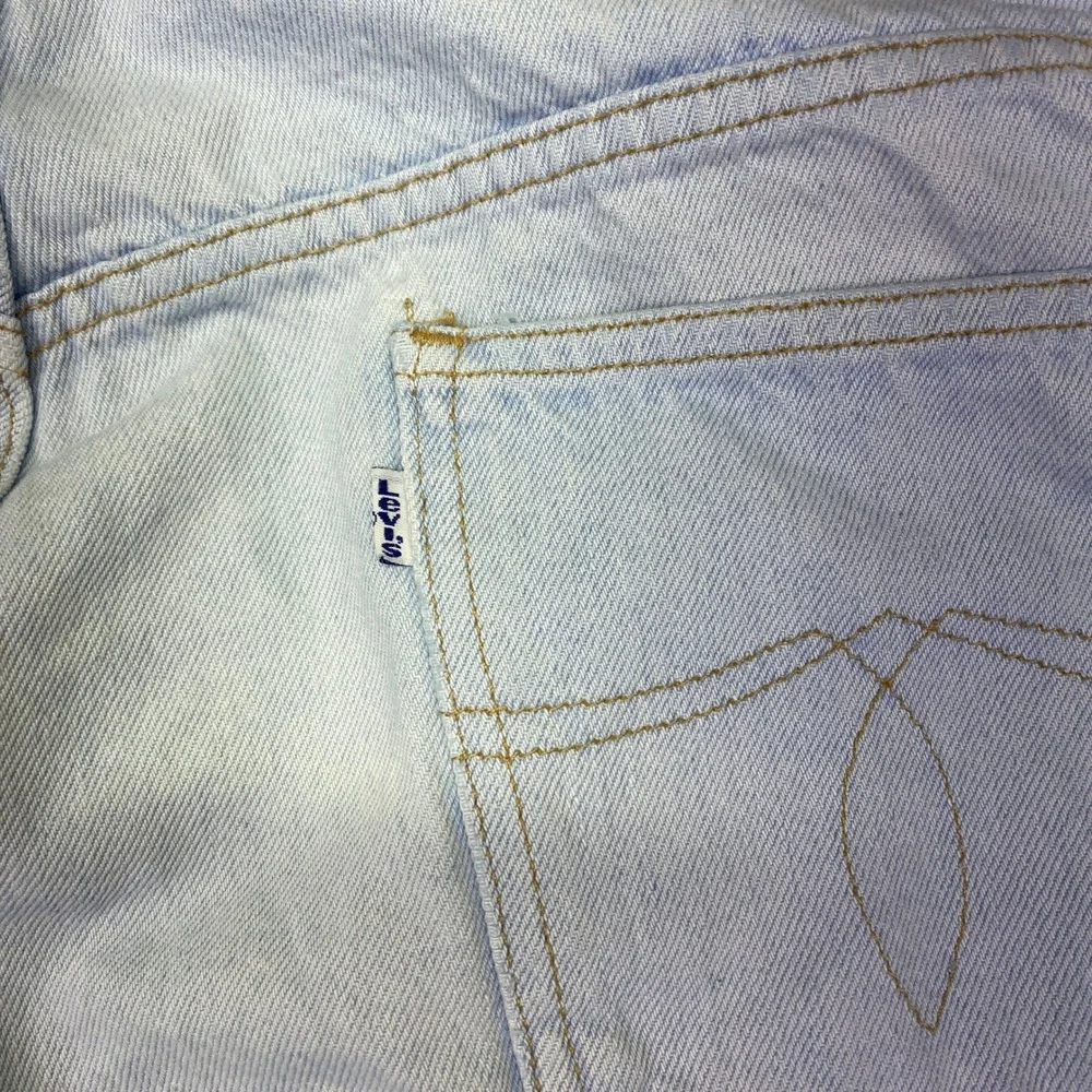 VTG Levi's For Men Light Wash Denim Jeans Western Grunge Sz 38‎ Fits 35